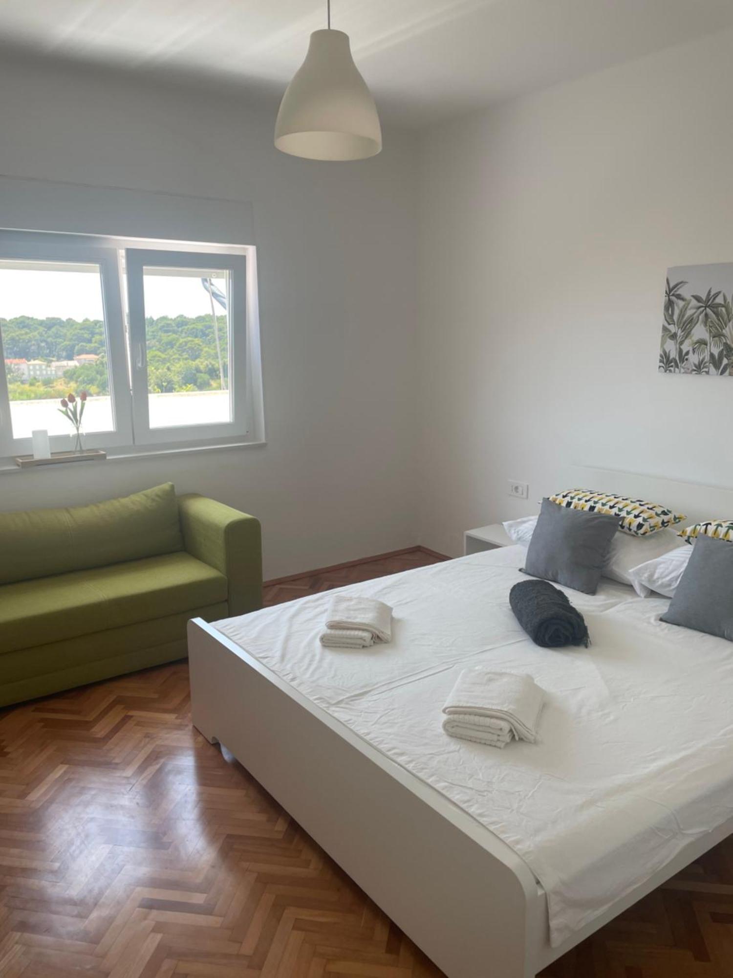 Laganini Apartman Rab ラブ エクステリア 写真